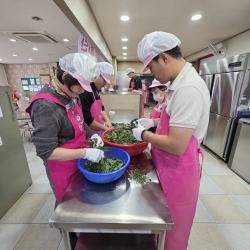 26년10월16일 사랑나눔 무료급식 자원봉사 89번 사진