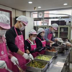 26년10월16일 사랑나눔 무료급식 자원봉사 29번 사진