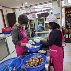 26년10월16일 사랑나눔 무료급식 자원봉사 106번 사진
