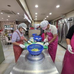 26년10월16일 사랑나눔 무료급식 자원봉사 102번 사진